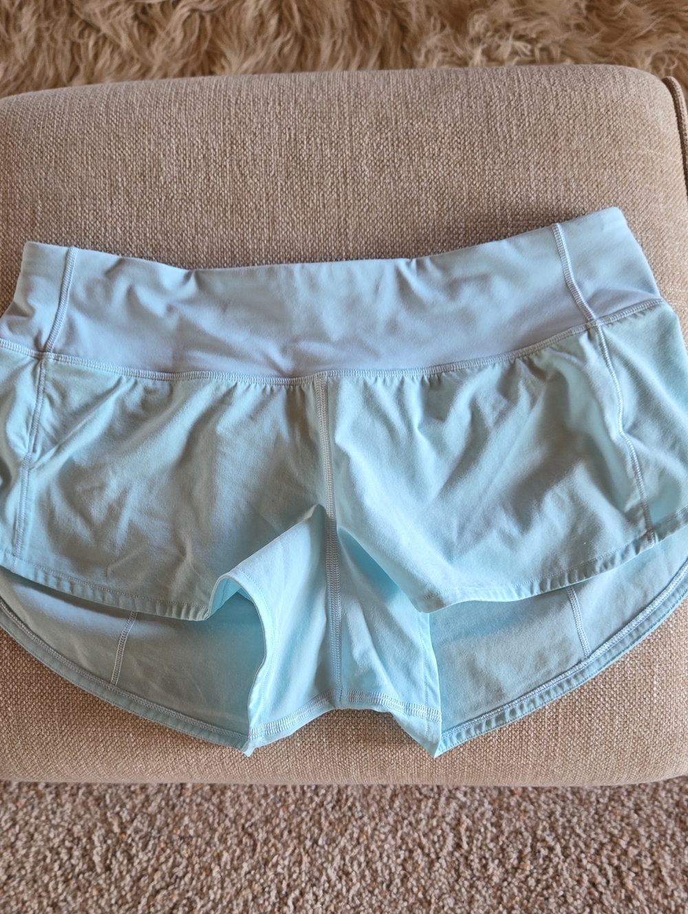 lululemon Speed Up Short 2.5 Lined Light Blue Women’s  Shorts New Without Tag